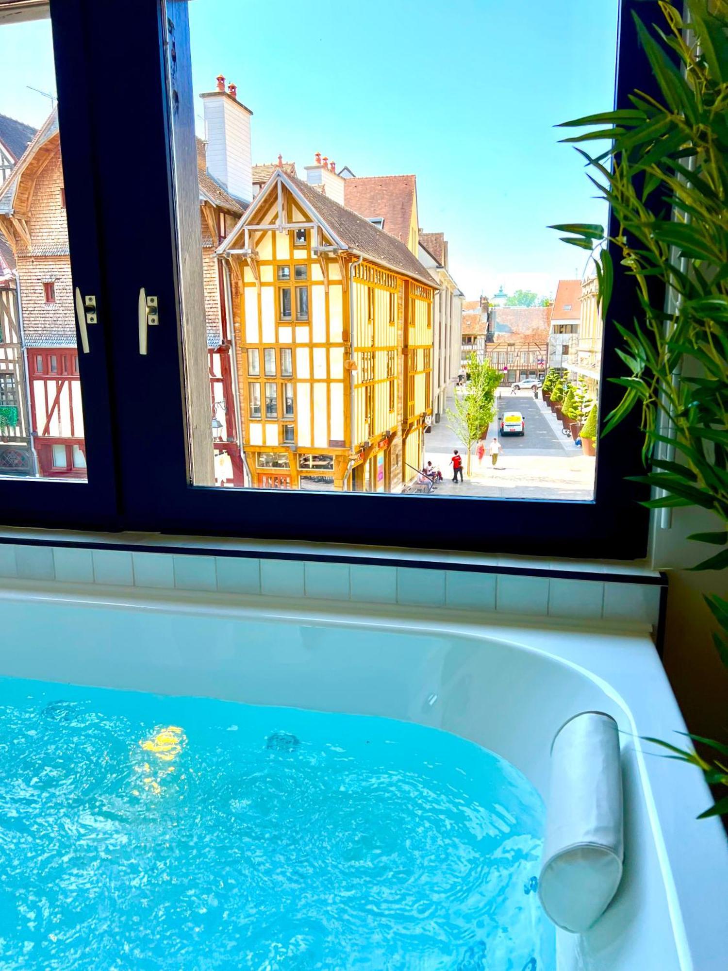 Et Sauna Luxueux Hyper Centre *