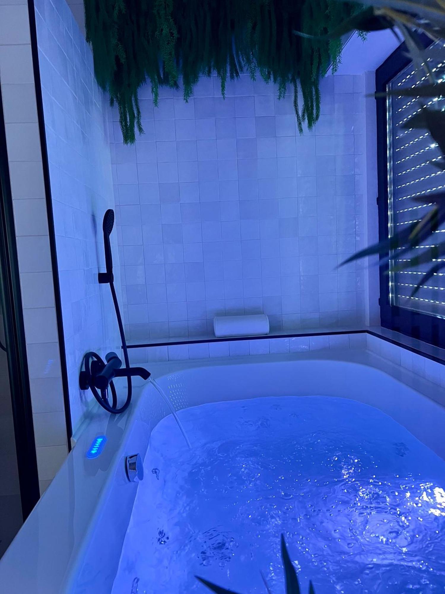 Et Sauna Luxueux Hyper Centre Apartment *