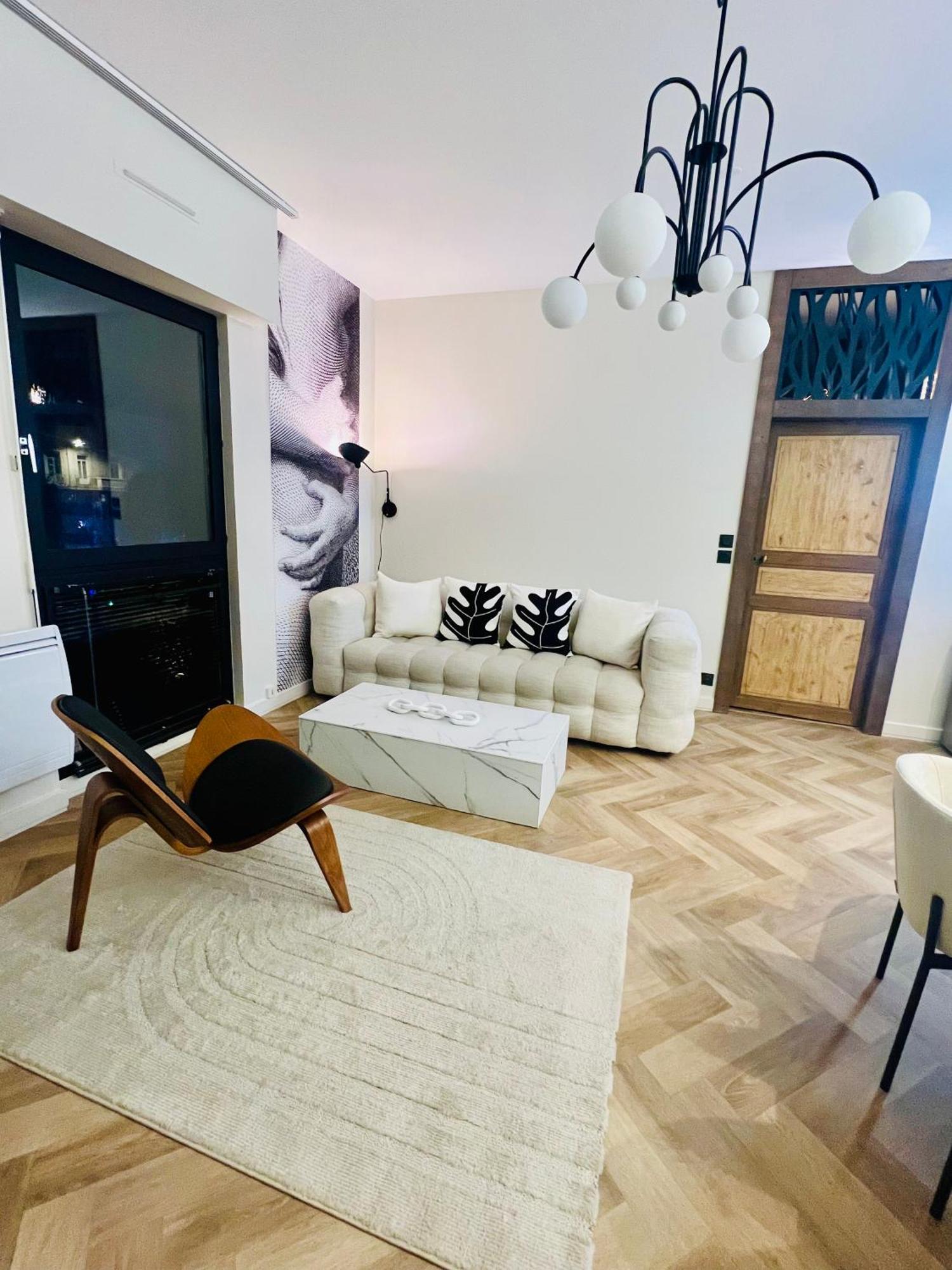 Et Sauna Luxueux Hyper Centre *